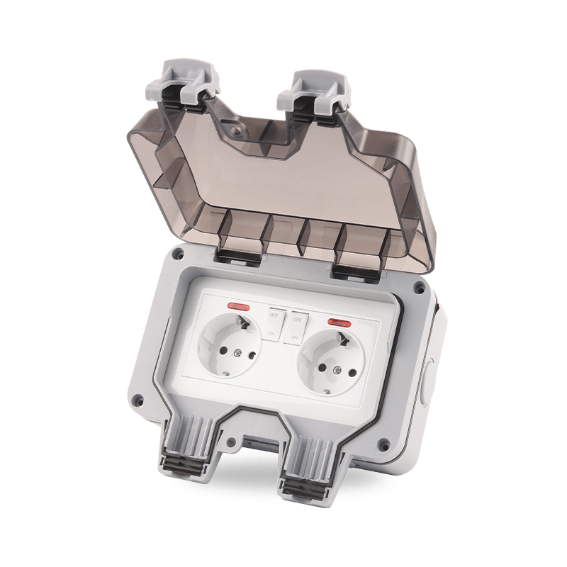 IP66 EU Germany Standard Water – Outdoor Power Outlet Weatherproof Bewertung und Preis