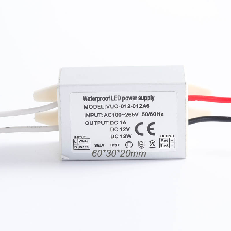 Slim Mini LED Driver Adapter A – Outdoor Power Transformer Bewertung und Preis